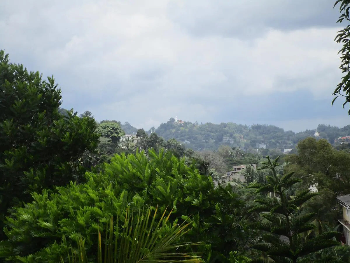 Cloud Inn Kandy Homestay
