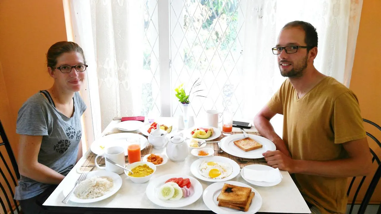 Cloud Inn Kandy Homestay B&B